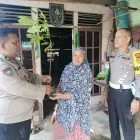 Ekspedisi Merah Putih Presisi Sentuh Warga, Polsek Bukit Raya Salurkan Bansos Jelang HUT RI ke-81