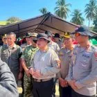 Wujud Nyata Kepedulian Polri, Astamaops Kapolri Tinjau Pengungsi Gempa di Reo dan Salurkan 2.500 Paket Bantuan